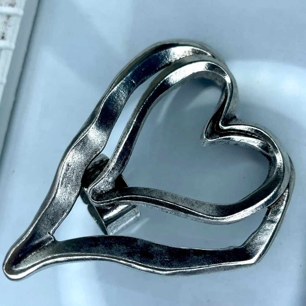 New ~ Heart Oversized Earrings
